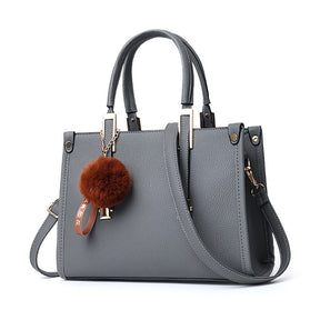 Bolsa Feminina Glamour Pompom Cinza - VIEL ELEGANCE 